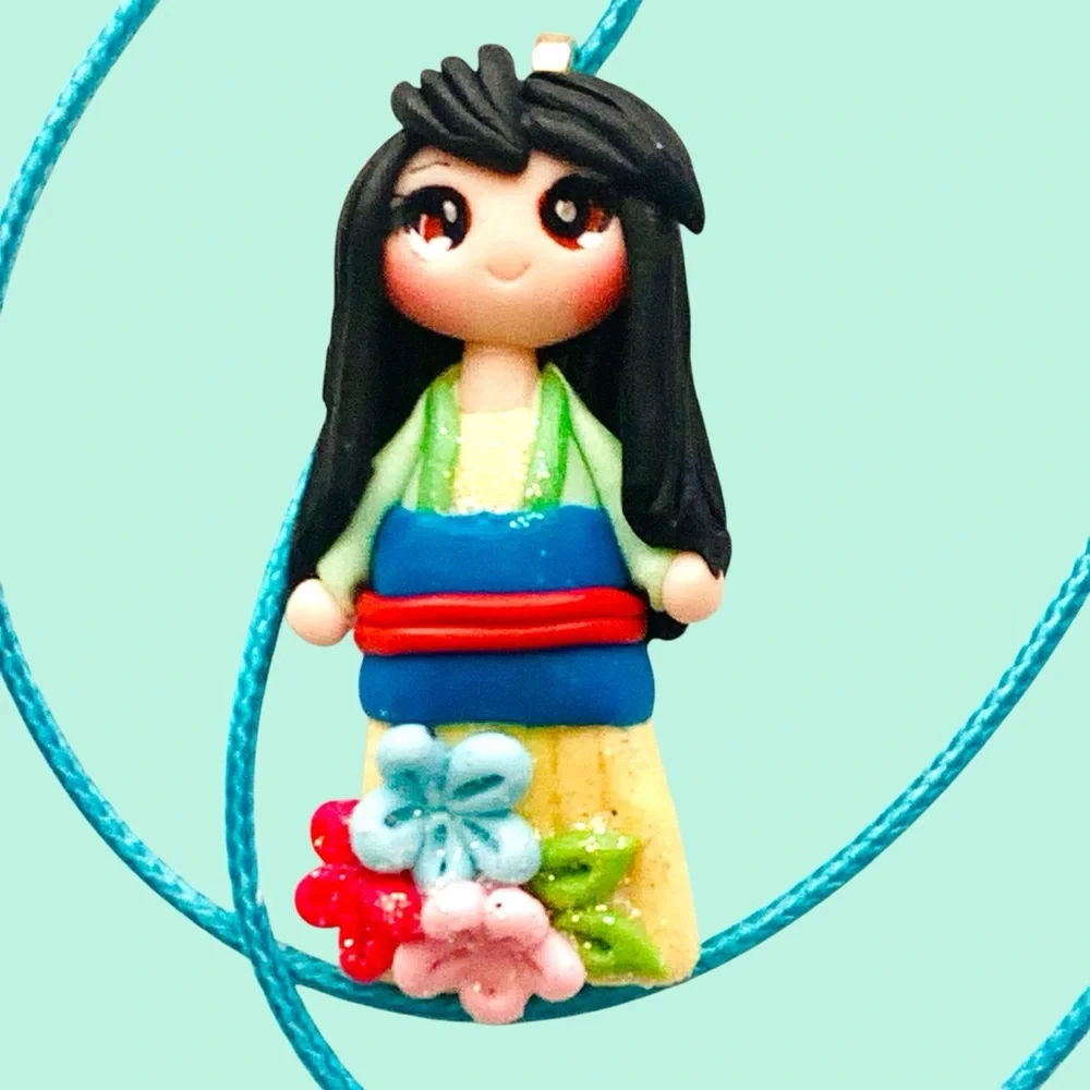 Large Mulan 3D Disney Princess Handmade Colorful Doll Necklace from Movie Mulan - Picture 2 of 3